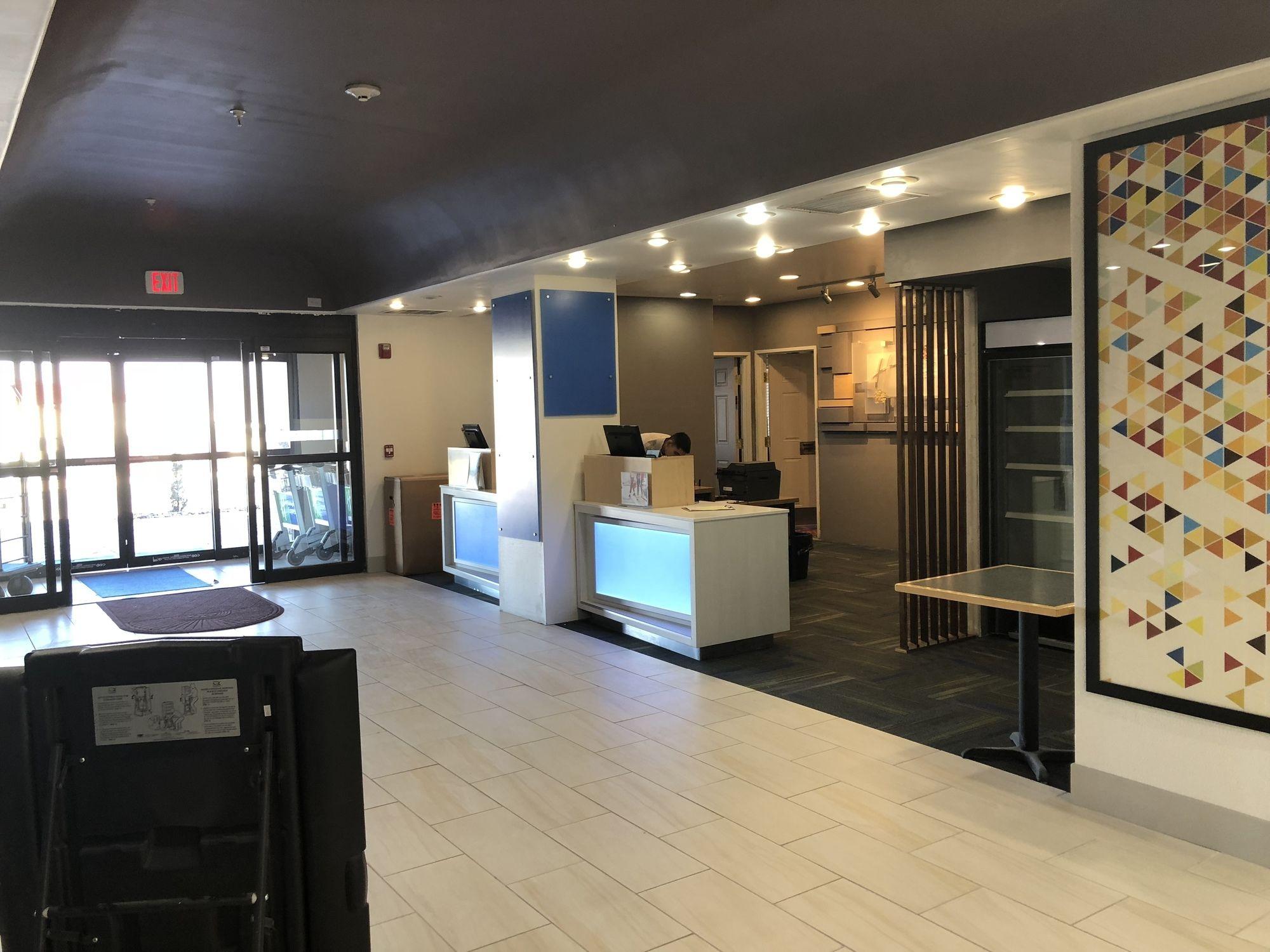 Holiday Inn Express Santa Rosa By Ihg מראה חיצוני תמונה