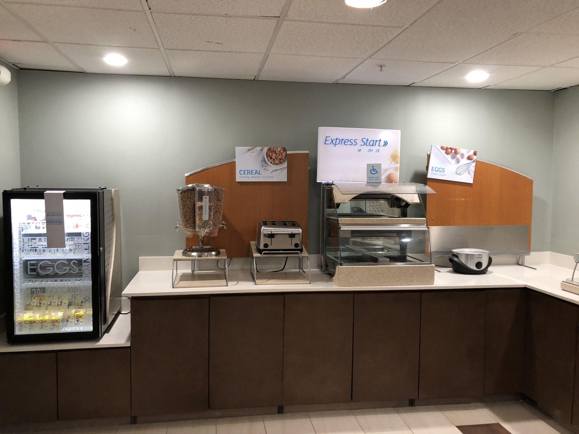 Holiday Inn Express Santa Rosa By Ihg מראה חיצוני תמונה