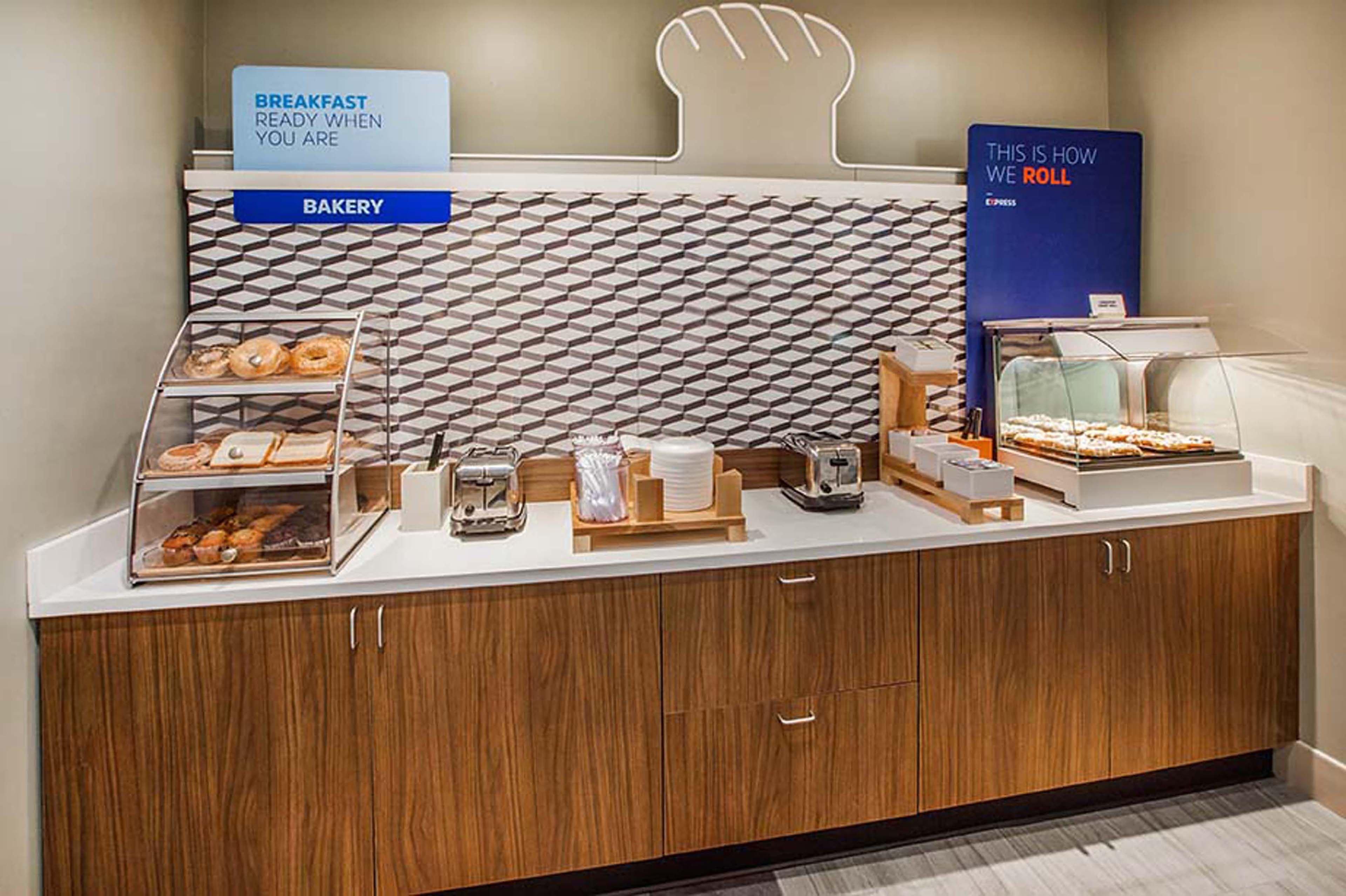 Holiday Inn Express Santa Rosa By Ihg מראה חיצוני תמונה