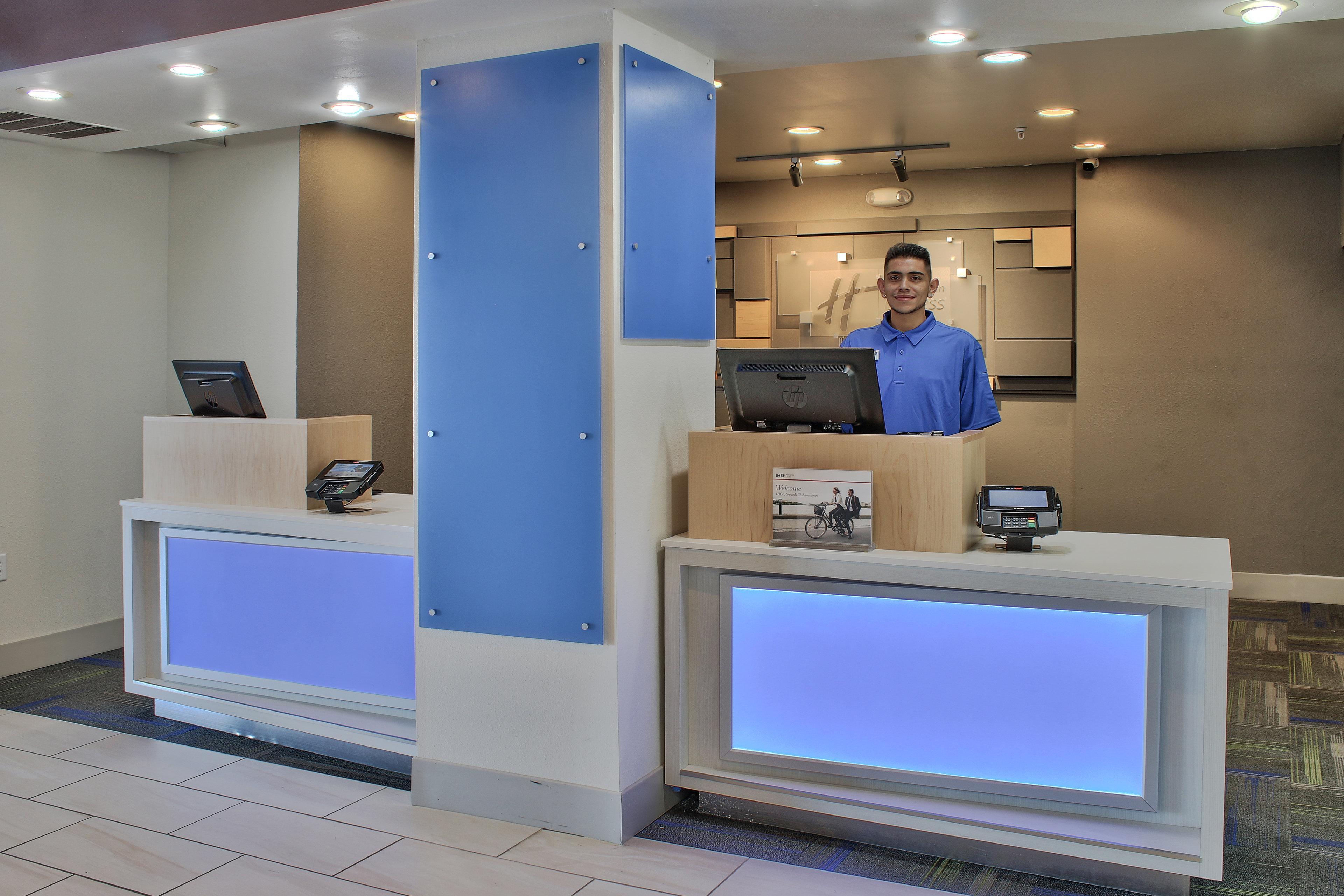 Holiday Inn Express Santa Rosa By Ihg מראה חיצוני תמונה